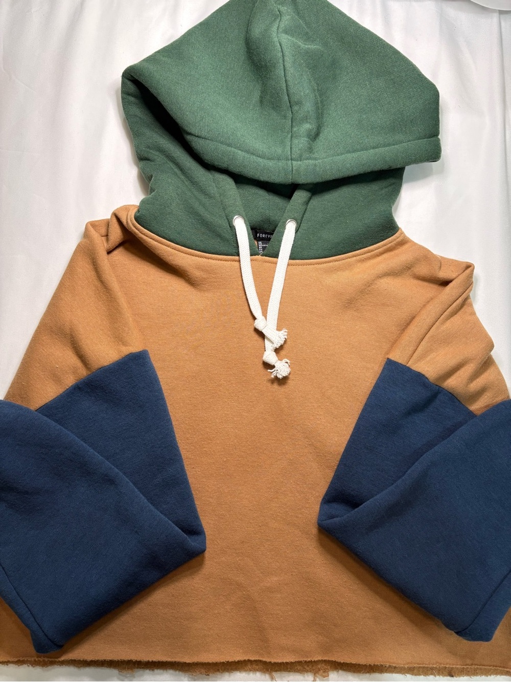 Forever 21 Colorblock Hooded Sweatshirt in Green, Tan & Navy Size S - Used